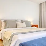 Savoy Monumentalis, A In Madeira Apartment *